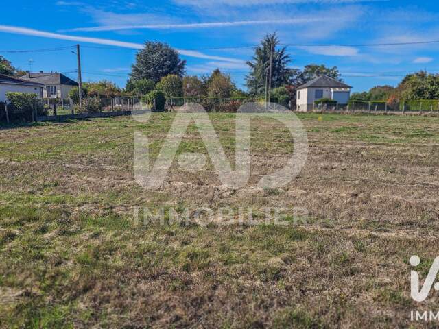 Vente Terrain à bâtir 3 773 m&sup2; — photo du bien