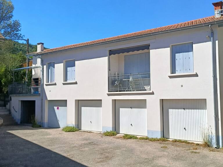 Vente Immeuble 92 m&sup2; — photo 1