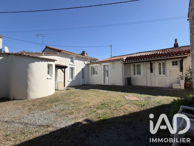 Vente Maison de campagne 5 pièces — photo 1