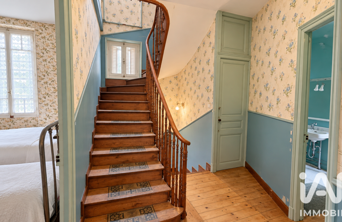 Vente Maison/villa 7 pièces — photo 2
