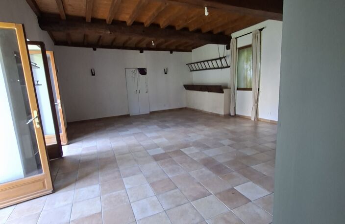 Vente Maison de village 5 pièces — photo 4