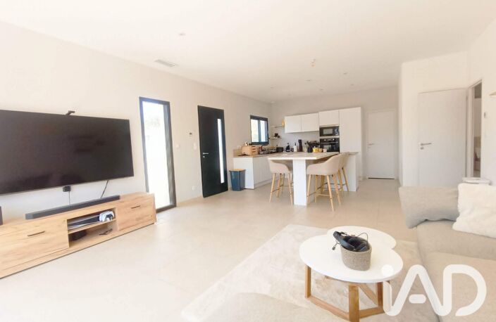 Vente Maison/villa 4 pièces — photo 2