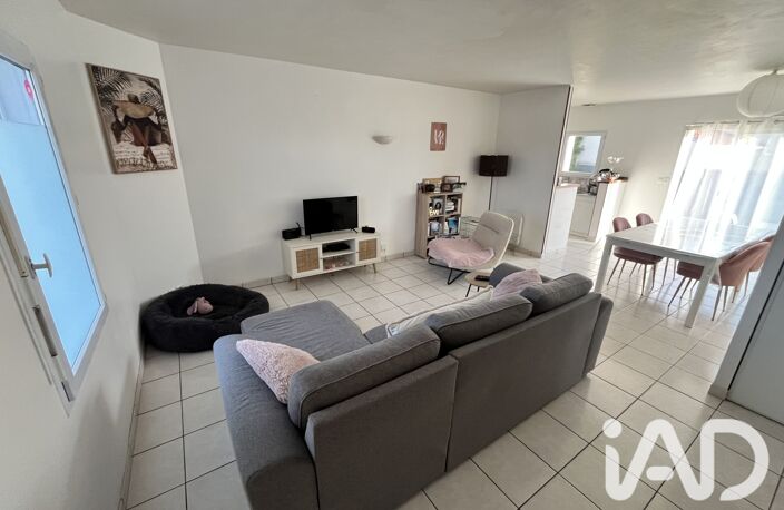 Vente Maison/villa 3 pièces — photo 2