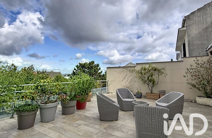 Vente Maison/villa 8 pièces — photo 2