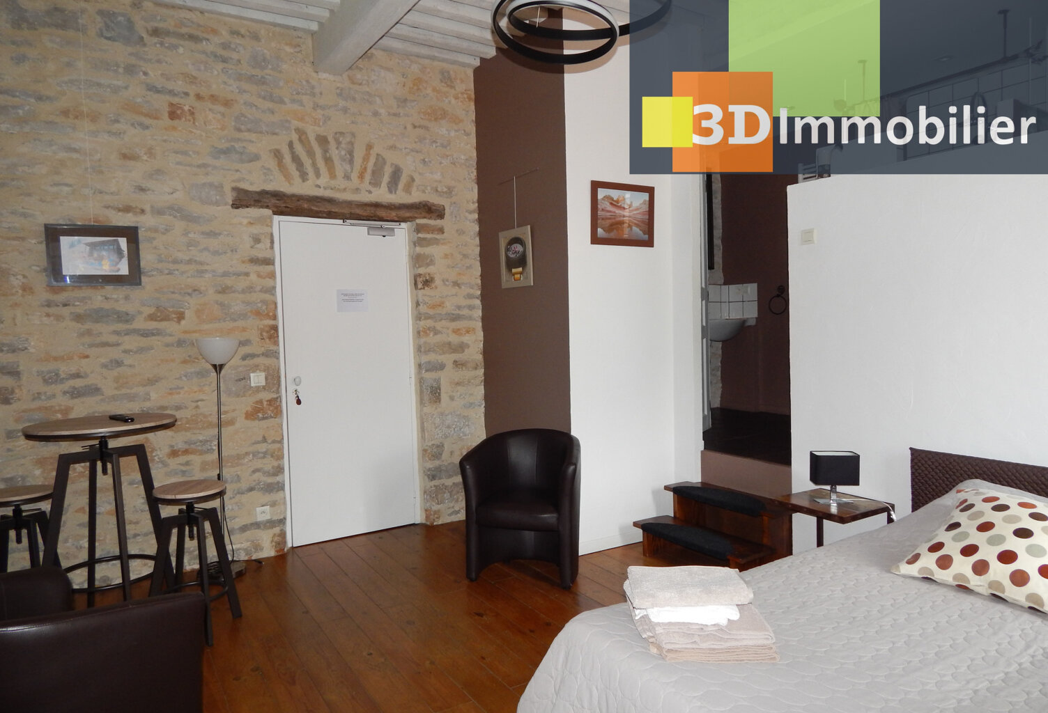 vente maison - 14 pièce(s) — photo 1