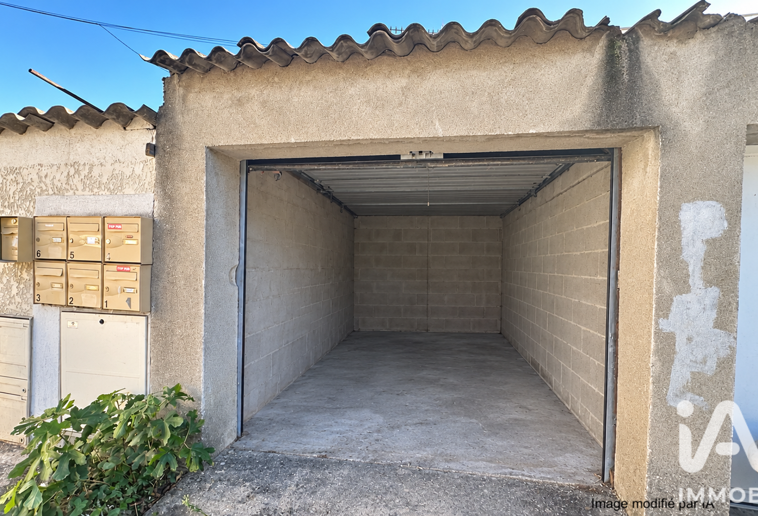 Vente Garage 21 m&sup2; — photo 1