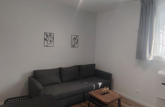 Location Appartement 1 pièce — photo 2