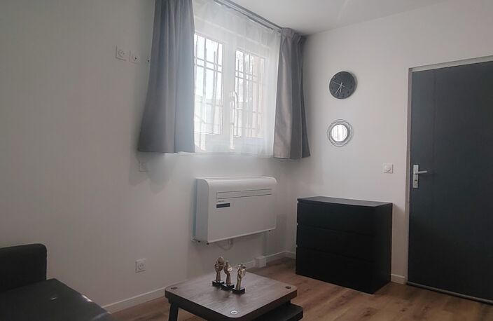 Location Appartement 1 pièce — photo 3