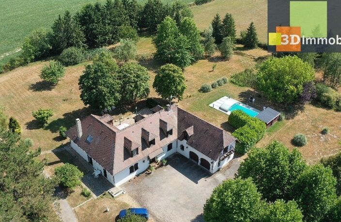 vente maison - 12 pièce(s) — photo 2