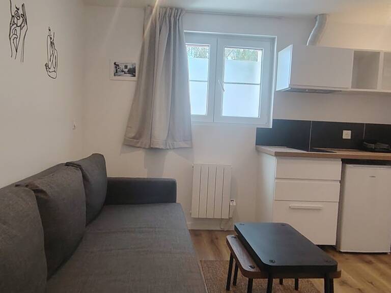 Location Appartement 1 pièce — photo 1