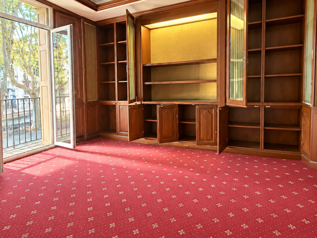 Vente Boutique/Local commercial 162 m&sup2; — photo du bien