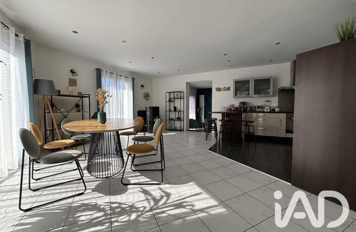 Vente Maison/villa 5 pièces — photo 2
