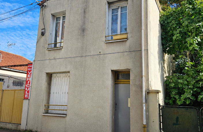 Vente Immeuble 215 m&sup2; — photo 2