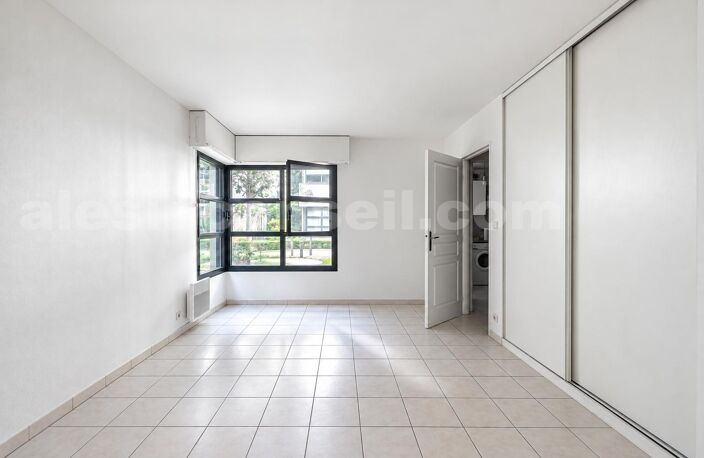 ALÉSIA STUDIO 33 m² CALME et CLAIR — photo 3
