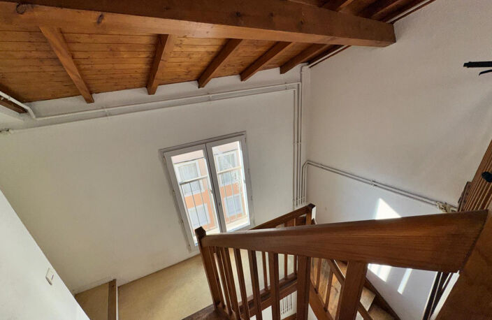 APPARTEMENT T3 ENTIEREMENT REFAIT A NEUF — photo 4