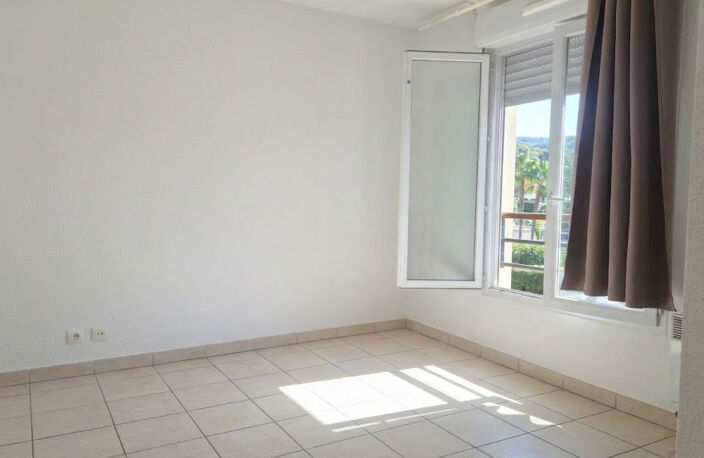 2PIECES LE CANNET — photo 3