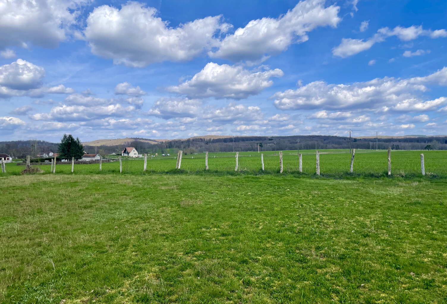 Vente terrain constructible de 15 ares environ Lantenot Haut — photo 1