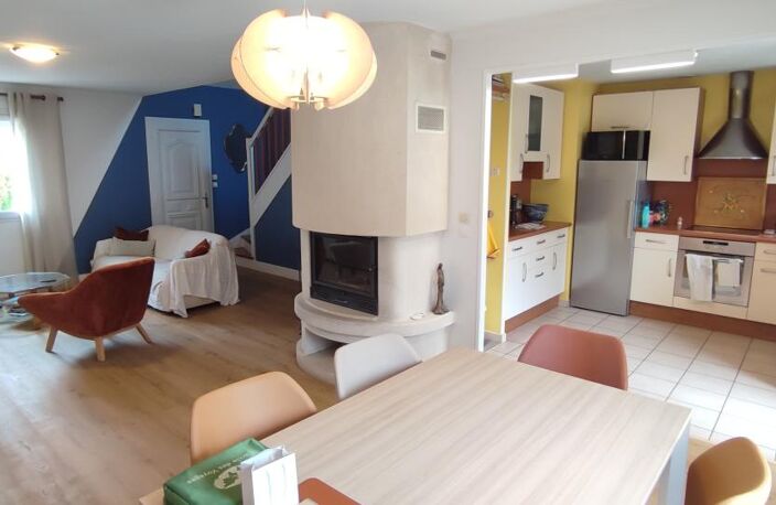 15 min Nord Ouest Le Mans Maison de 1996 edifiée sur sous-sol... — photo 2