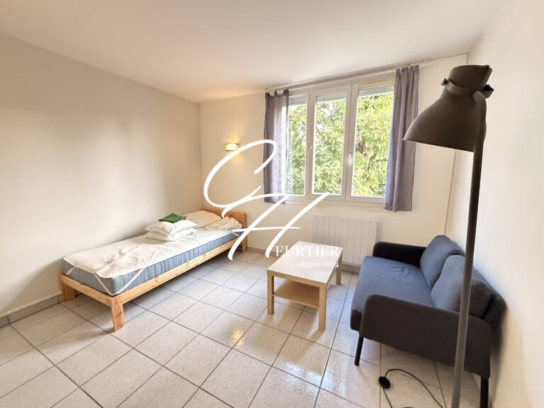 SEYSSINET-PARISET - APPARTEMENT T1 - MEUBLE — photo 1