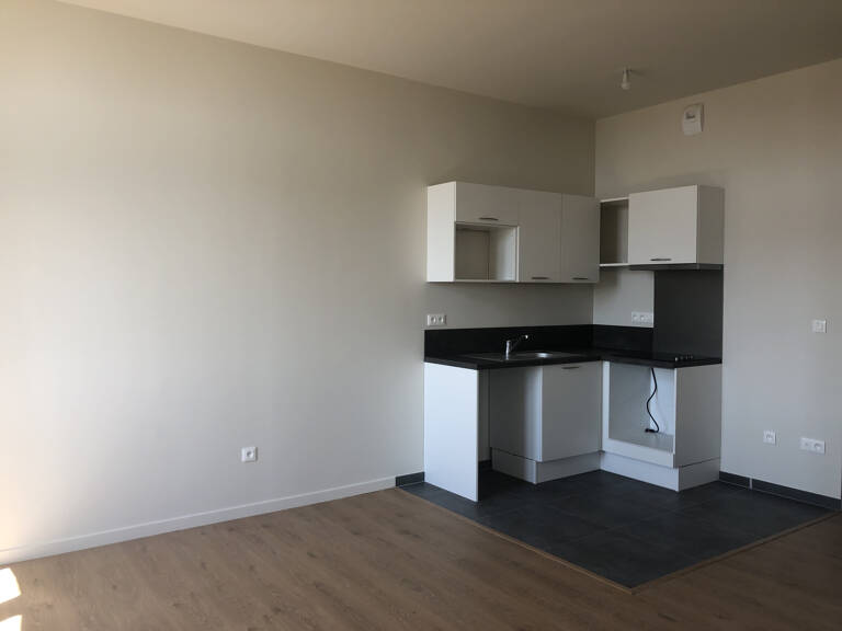  A LOUER LA VISITATION APPARTEMENT DE TYPE 3 DE STANDING — photo 1
