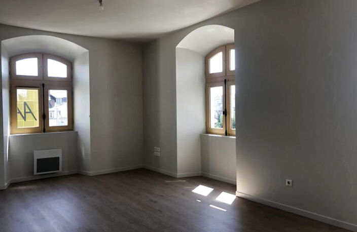  A LOUER LA VISITATION APPARTEMENT DE TYPE 3 DE STANDING — photo 4