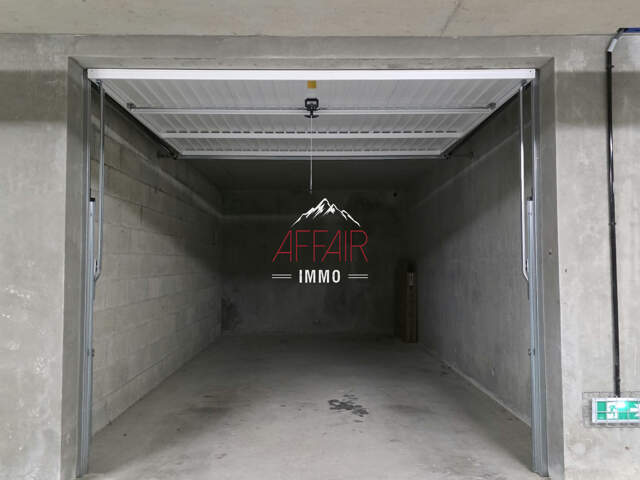 GARAGE - 74160 ARCHAMPS — photo du bien