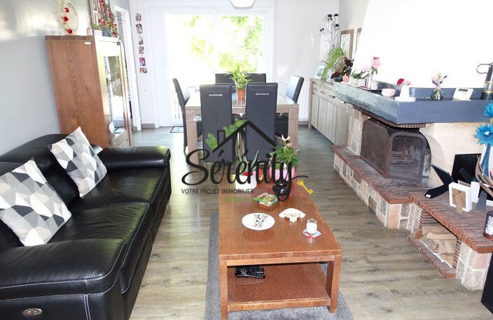 Maison, 3 chambres, jardin, garages — photo 2