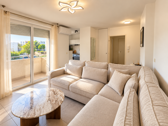 LA SEYNE-SUR-MER   T2 AVEC TERRASSE & GRAND STATIONNEMENT EN — photo du bien
