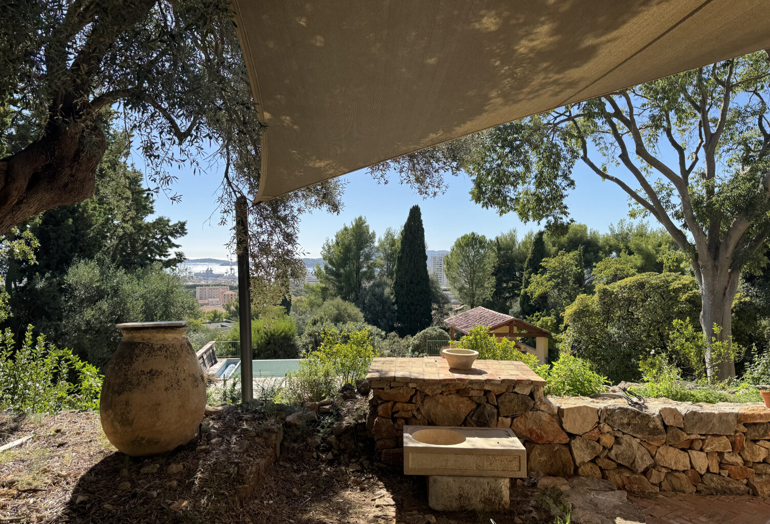 TOULON - FARON - Demeure de 1730 - Un projet de rénovation d — photo 1