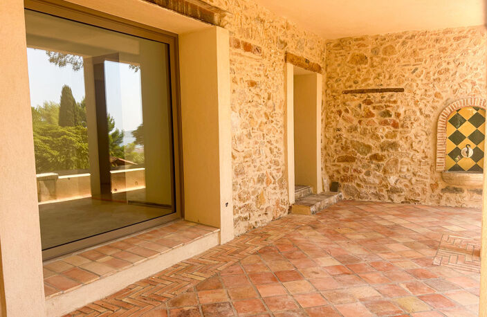 TOULON - FARON - Demeure de 1730 - Un projet de rénovation d — photo 5