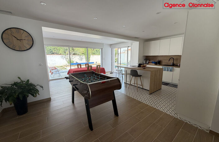 Maison avec piscine — photo 3