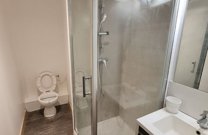 STUDIO 31 M2 CENTRE VILLE — photo 3
