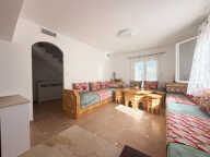 COURNONTERRAL ? MAISON FAMILIALE DE 140 m² AVEC PISCINE, JARDIN SANS VIS-À-VIS ET VUE SUR LA GARRIGUE — photo 4