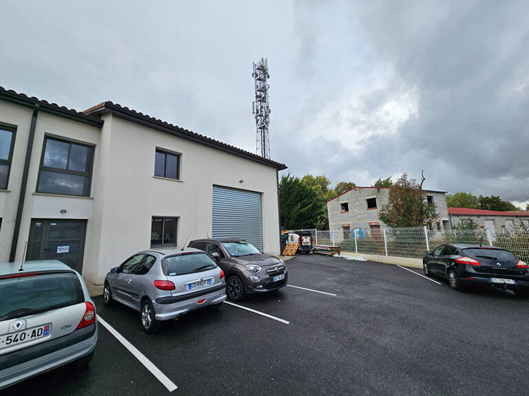Local commercial Fonbeauzard 165 m2 — photo 1