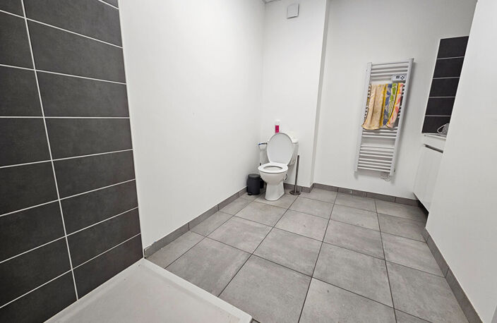 Local commercial Fonbeauzard 165 m2 — photo 5