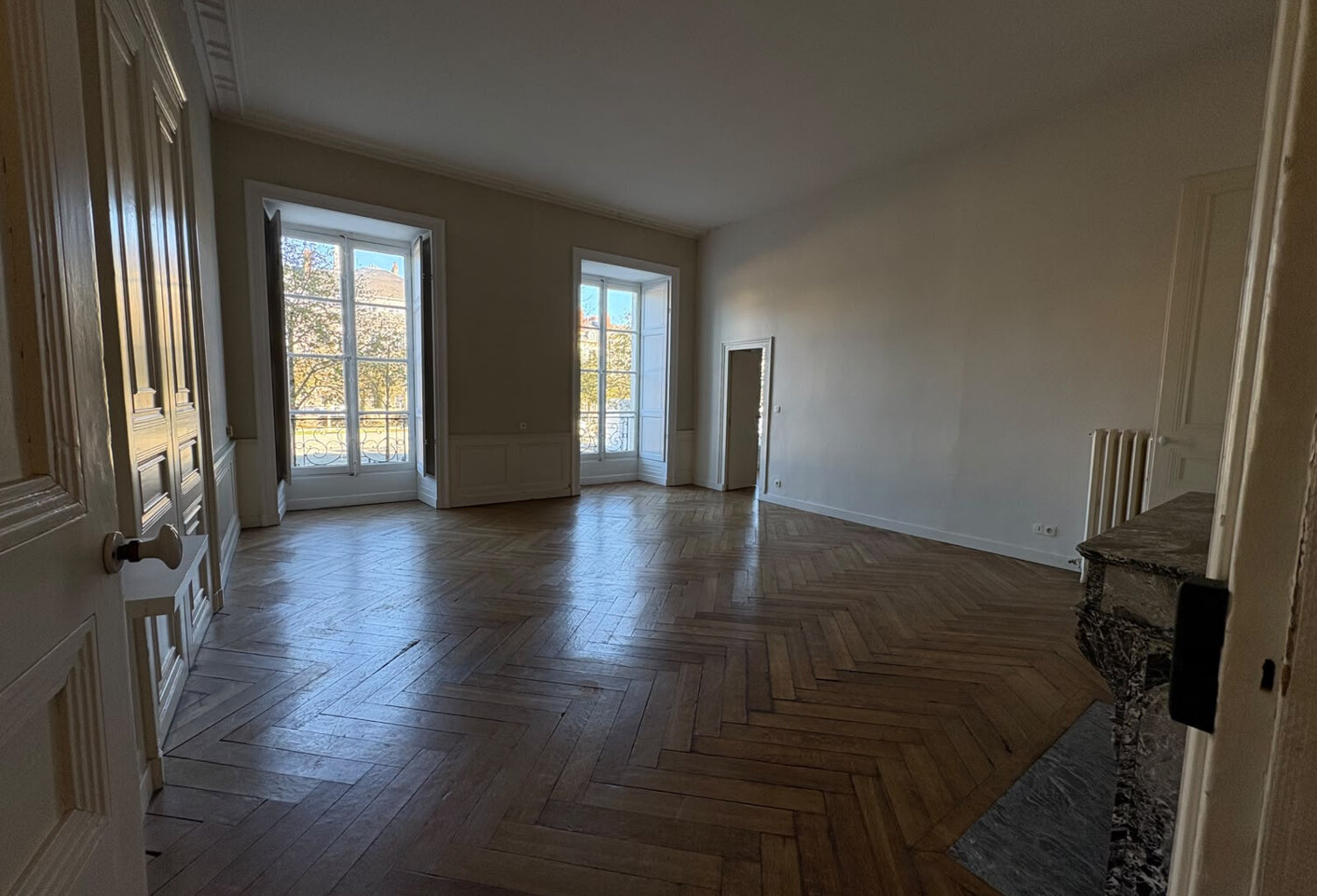 Beau T2 dans ancien hotel particulier — photo 1