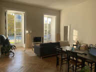 Beau T2 dans ancien hotel particulier — photo 2