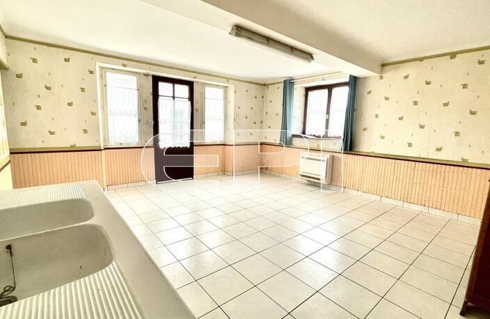 7 Km ST-VARENT, 6 Km AIRVAULT <br>Maison avec possibilité de cr — photo 3