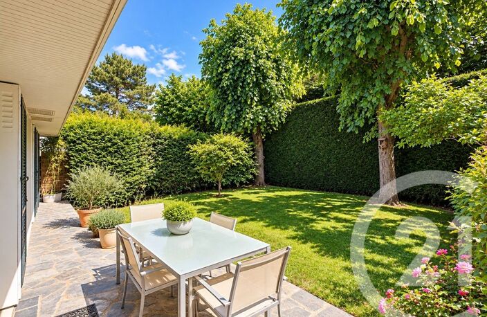 Vente maison 6 pièces 121 m² Thiais (94320) — photo 2