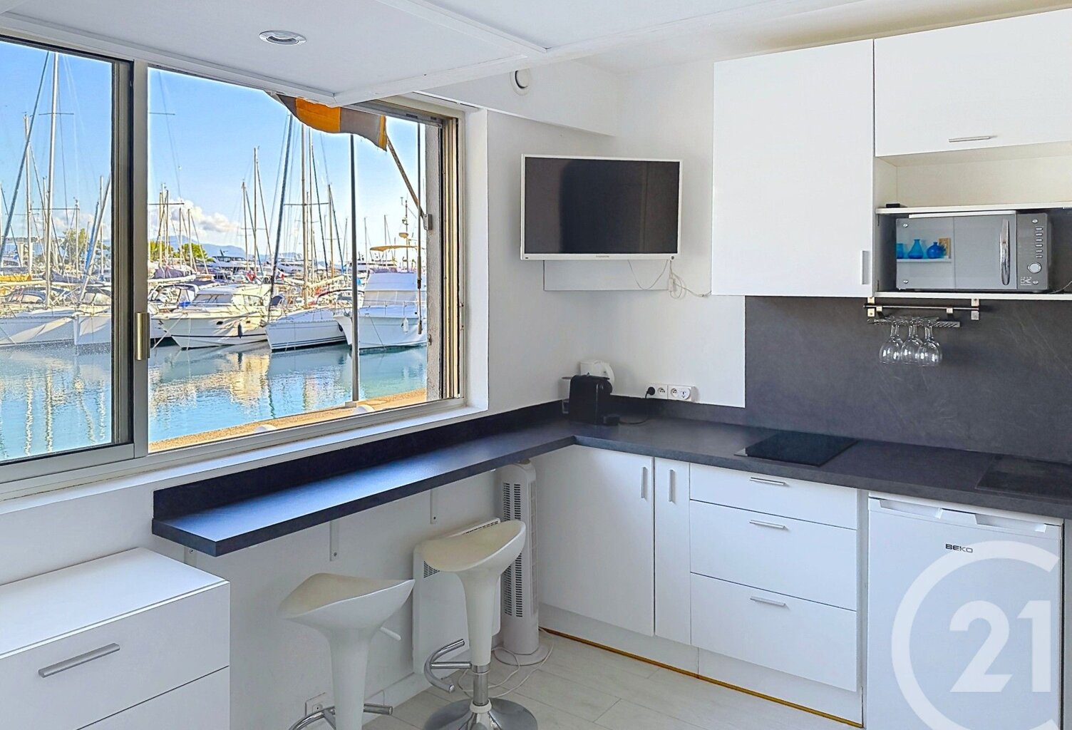 Vente appartement 1 pièce 15 m² Villeneuve-Loubet (06270) — photo 1