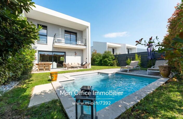 Référence : 7392-AUS - Maison 3 chambres, jardin, piscine et garage — photo 3