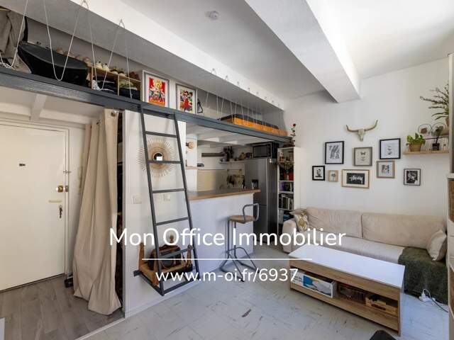 Référence : 7372-NZW. - Appartement 25 m² - centre ville, lumineux, hauteurs sous plafond — photo du bien