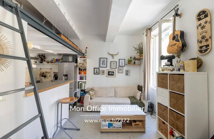 Référence : 7372-NZW. - Appartement 25 m² - centre ville, lumineux, hauteurs sous plafond — photo 3