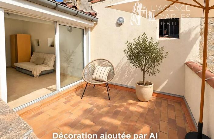 Arles centre historique – Dernier étage, studio lumineux avec terrasse sans vis-à-vis — photo 2