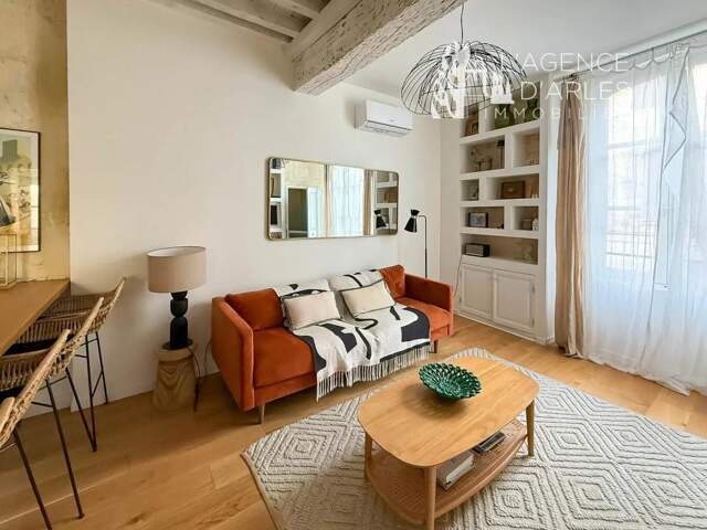 Belle maison rénovée avec terrasse, au cœur d’Arles — photo du bien