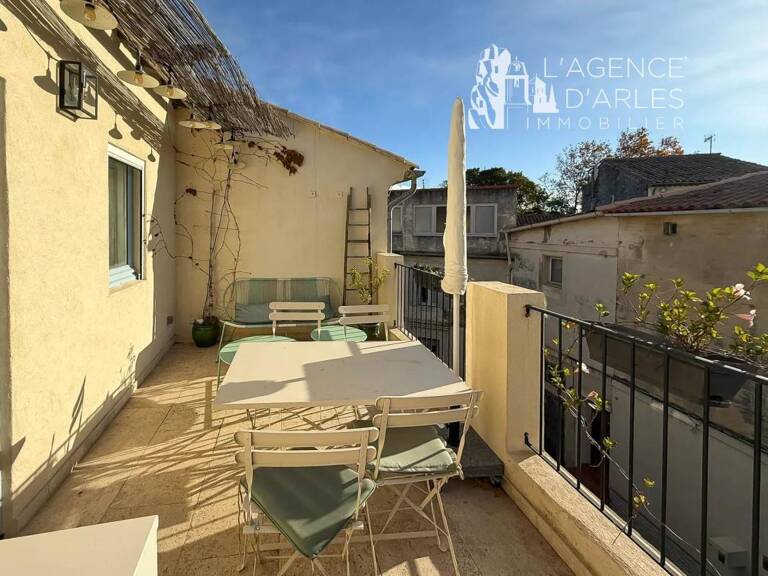 Belle maison rénovée avec terrasse, au cœur d’Arles — photo 1