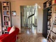 Arles Monplaisir – Élégante maison -  220m² de volumes et un jardin préservé au calme — photo 3