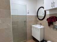REFAIT A NEUF - TERRASSE - CLEF EN MAIN - INVESTISSEUR/PREMIER ACHAT — photo 4