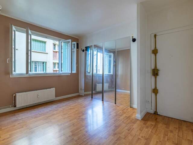 ALFORTVILLE MAIRIE – 4 PIÈCES 72 M² – CALME – 2 CHAMBRES + BUREAU – CAVE — photo du bien