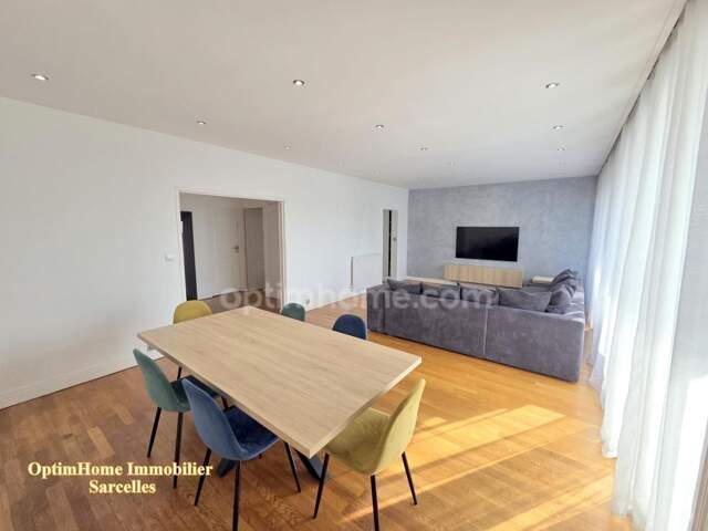 SARCELLES - Avenue du 8 mai - Appartement avec balcon - 5 pièces - 122 m2 - 204 000 € FAI — photo du bien